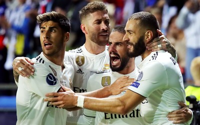 101博体育精华-乌克兰队更衣室赛后战术分析会